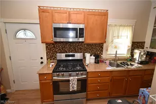 3923 Robert Ave, Loveland, OH 44109 - Photo 7