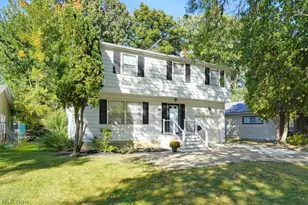 8321 Mentorwood Dr, Mentor, OH 44060 - Photo 3