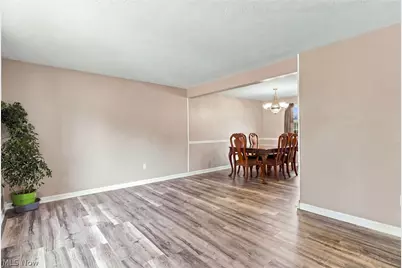 1005 Deepwood Drive, Macedonia, OH 44056 - Photo 5