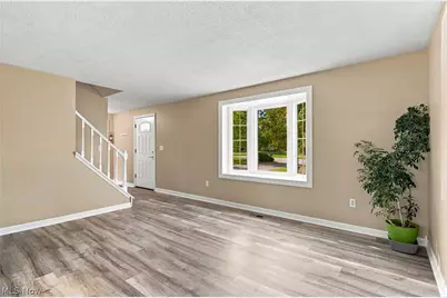 1005 Deepwood Drive, Macedonia, OH 44056 - Photo 7