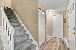 1005 Deepwood Dr, Macedonia, OH 44056 - Photo 3