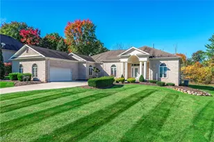 8496 Countryview Dr, Grandview Heights, OH 44147 - Photo 1