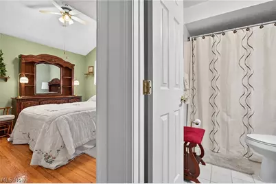 4521 Oakhill Boulevard, Lorain, OH 44053 - Photo 17