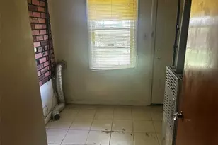 808 Cornell St, Youngstown, OH 44502 - Photo 9