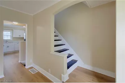 816 Devine Street, Alliance, OH 44601 - Photo 13