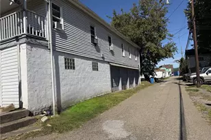 3056 Orchard St, Weirton, WV 26062 - Photo 5