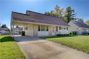 147 Catherine Ln, Alliance, OH 44601 - Photo 3