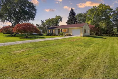 1595 Kenyon Avenue SW, Massillon, OH 44647 - Photo 3