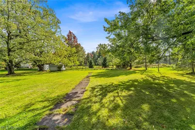 2950 Hillside Road, Green Hills, OH 44131 - Photo 39