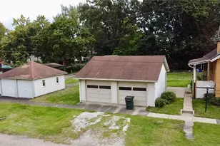 296 W Indiana Ave, Sebring, OH 44672 - Photo 5