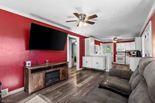 213 Bennett Dr, Weirton, WV 26062 - Photo 7