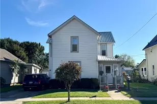 436 N 8th St, Coshocton, OH 43812 - Photo 1