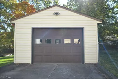 2481 4th Street, Cuyahoga Falls, OH 44221 - Photo 3