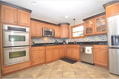 3805 Lake Vista Road, Akron, OH 44319 - Photo 11