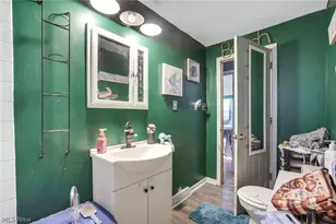 7370 Pinecrest Dr, Zanesville, OH 43701 - Photo 27