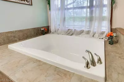 7370 Pinecrest Drive, Zanesville, OH 43701 - Photo 21