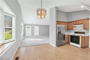 2053 Candlewood Dr, Avon, OH 44011 - Photo 13