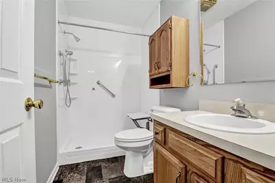 2053 Candlewood Drive #18-A, Avon, OH 44011 - Photo 23