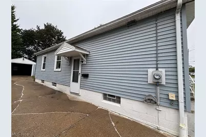 1928 13th Street SW, Akron, OH 44314 - Photo 17