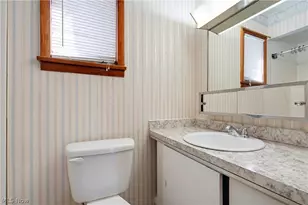 796 Indian Trail, Akron, OH 44314 - Photo 11