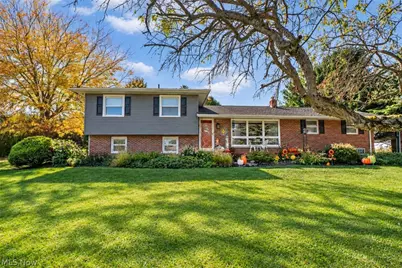 5522 Grove Street, Louisville, OH 44641 - Photo 1