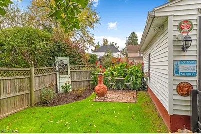 1007 E Gorgas Street, Louisville, OH 44641 - Photo 3