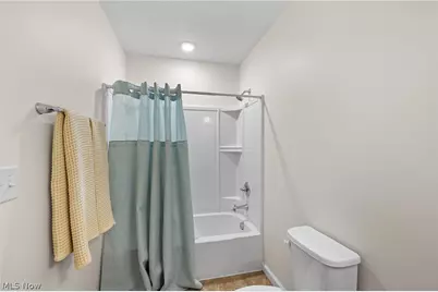 36183 Waterscape Court, North Ridgeville, OH 44039 - Photo 37