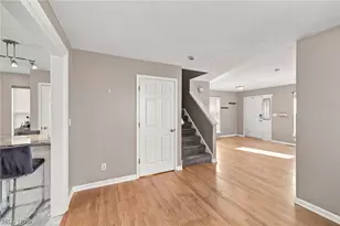 2472 W 5th St, Loveland, OH 44113 - Photo 7