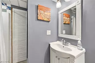 2472 W 5th St, Loveland, OH 44113 - Photo 27
