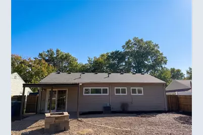 9022 Manorford Drive, Loveland, OH 44130 - Photo 5