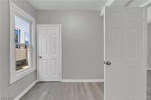 7508 Neville Ave, Loveland, OH 44102 - Photo 17