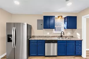 3881 E 188th St, Loveland, OH 44122 - Photo 9