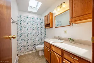 2454 Clarendon Ave, Zanesville, OH 43701 - Photo 9