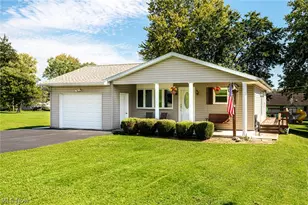 2454 Clarendon Ave, Zanesville, OH 43701 - Photo 17