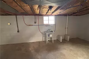 143 S 13th St, Weirton, WV 26062 - Photo 21