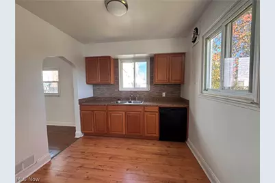 143 S 13th Street, Weirton, WV 26062 - Photo 9