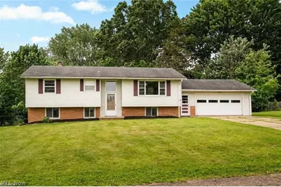 1450 Lambert Street, Alliance, OH 44601 - Photo 1