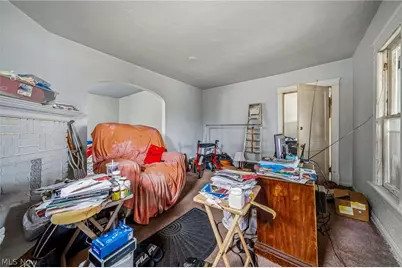 11002 Kinsman Road, Loveland, OH 44104 - Photo 7