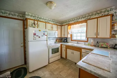 8069 Goodrich Road SW, Navarre, OH 44662 - Photo 21