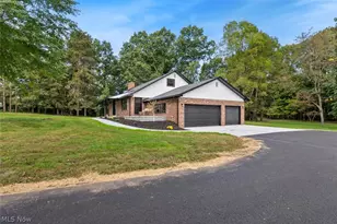1320 Middlebury Rd, Stow, OH 44240 - Photo 3