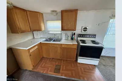 829 Zella Avenue NW, New Philadelphia, OH 44663 - Photo 5