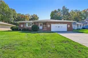 966 Primrose Dr, Green Hills, OH 44131 - Photo 1