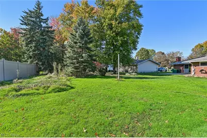966 Primrose Drive, Green Hills, OH 44131 - Photo 35