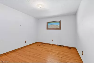 966 Primrose Drive, Green Hills, OH 44131 - Photo 19