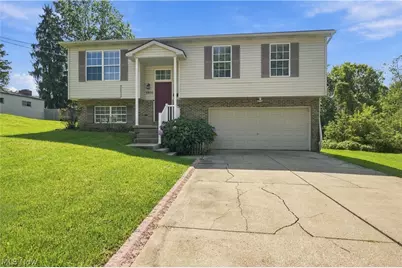 1309 Forest Avenue SE, Massillon, OH 44646 - Photo 1