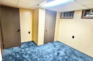 30062 Frank Dr, Wickliffe, OH 44092 - Photo 27