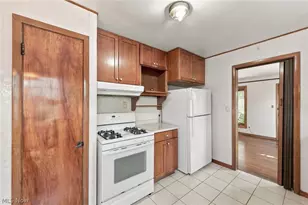 28775 Hazel Ave, Wickliffe, OH 44092 - Photo 7