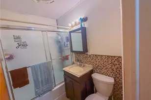 858 Independence Ave, Akron, OH 44310 - Photo 9