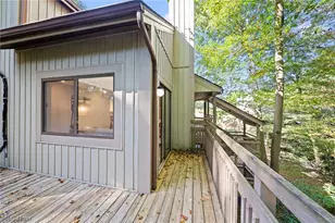 578 Meredith Ln, Cuyahoga Falls, OH 44223 - Photo 25
