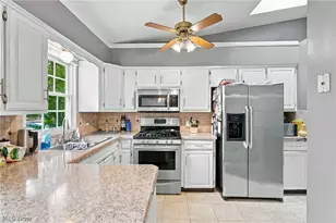 8632 Wedgewood Ave NW, North Canton, OH 44720 - Photo 13